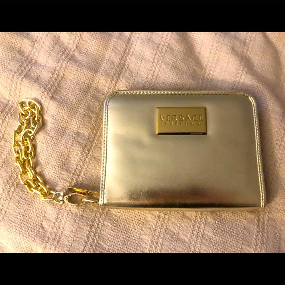Wristlet